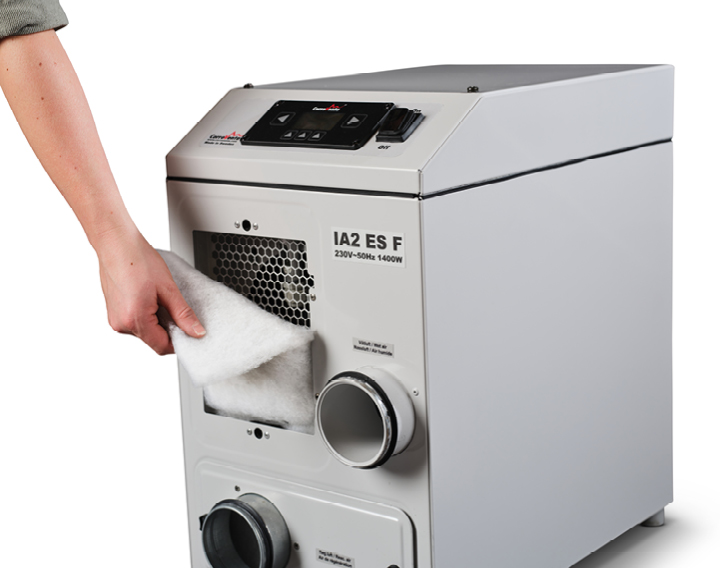 IA2-ES-F_720x568_filter1