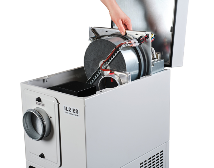 IL2-ES_720x568_open-hatch2